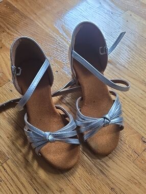 Dance Silver Strappy Knot Front Kid's Sandals